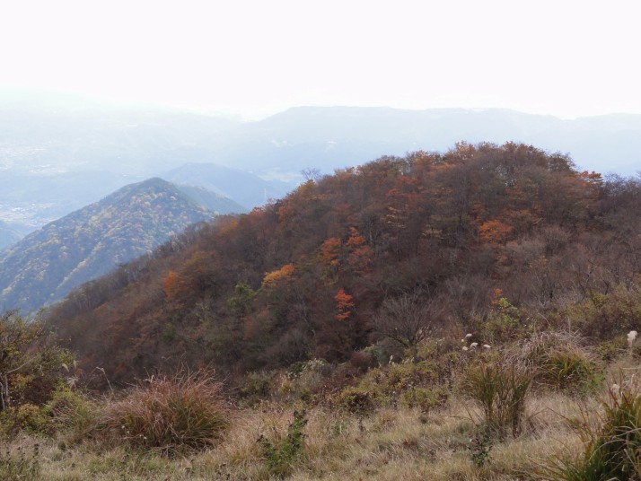 鍋割山