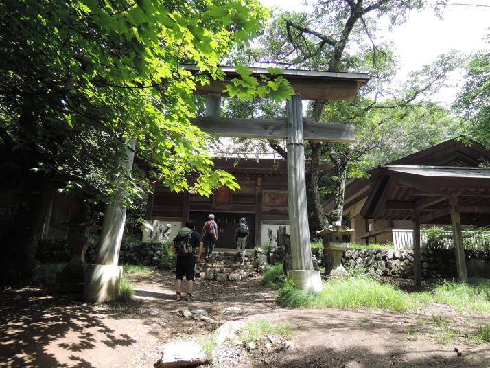 武甲山