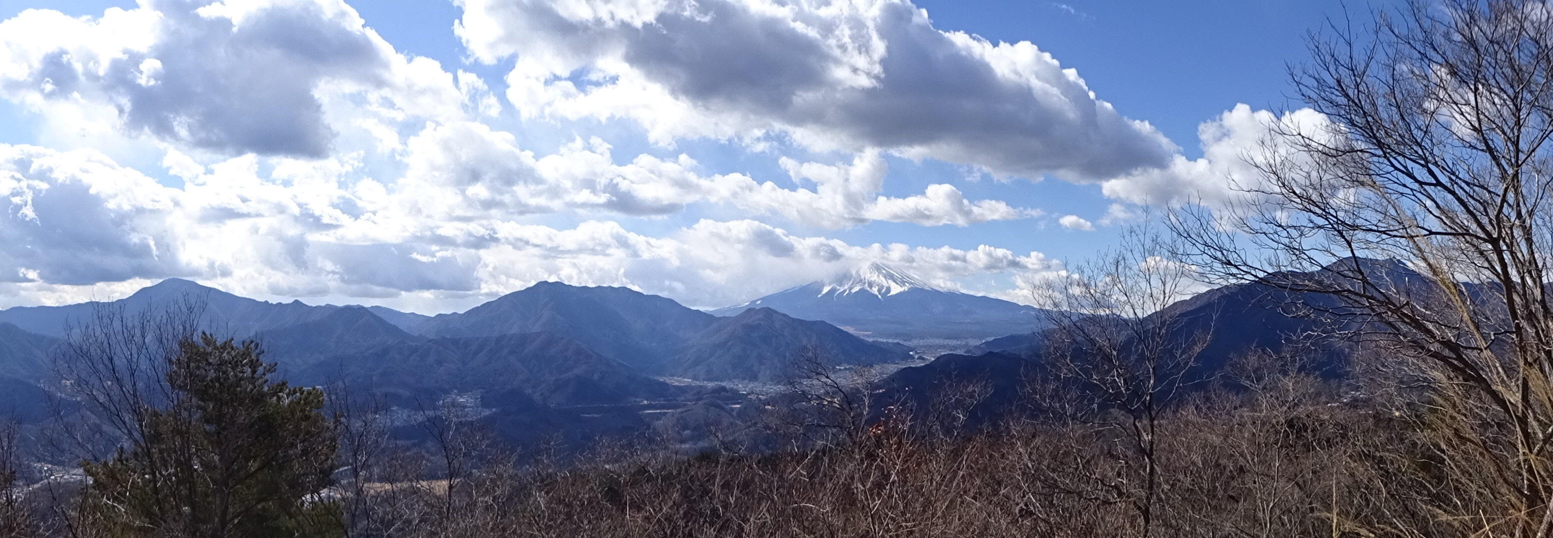 高川山