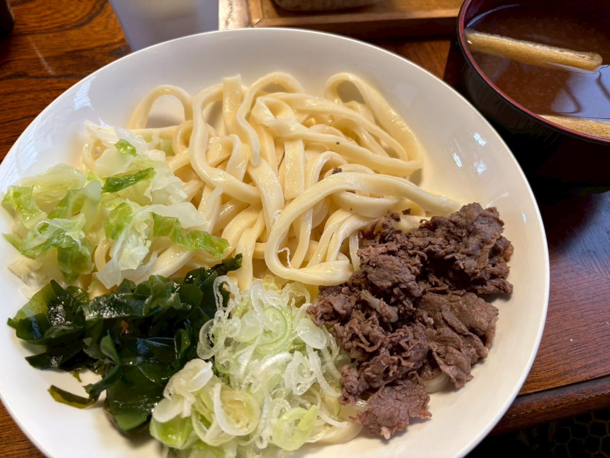 新倉山