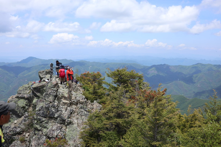 御座山