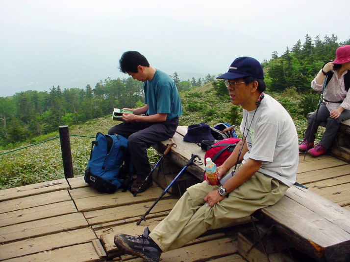 至仏山