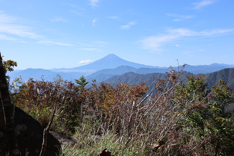 雁ケ腹摺山