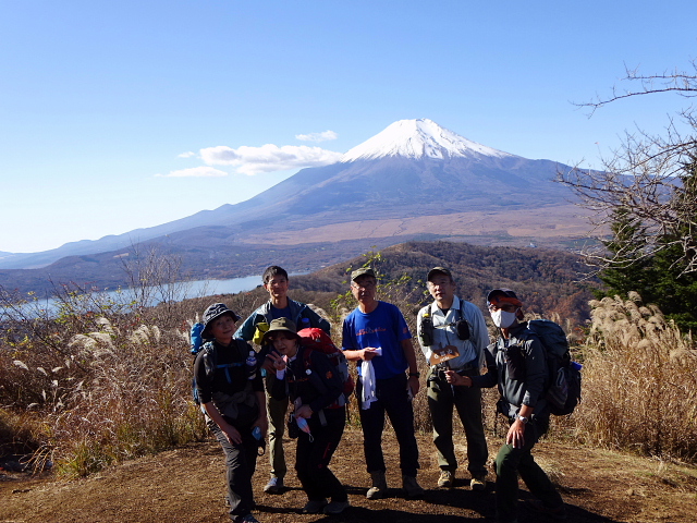 石割山