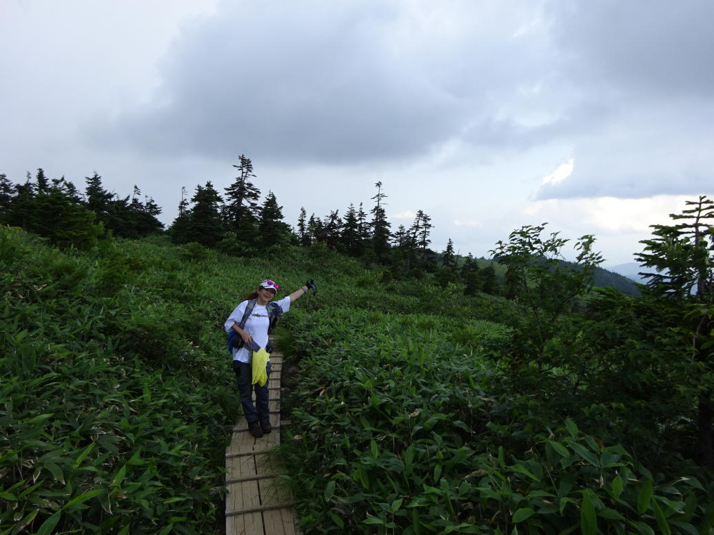 苗場山