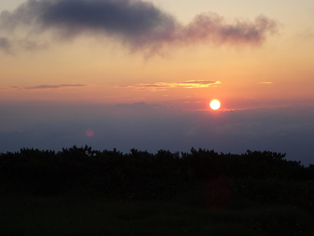 苗場山