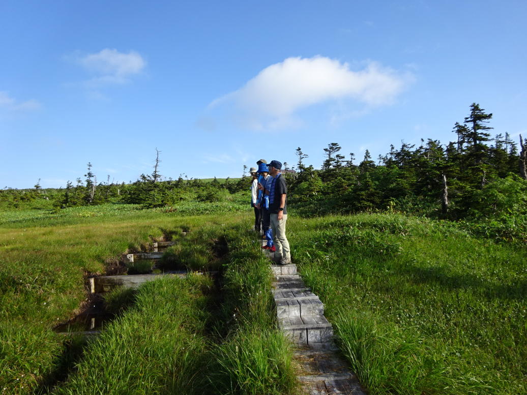 苗場山