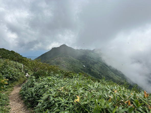 武尊山