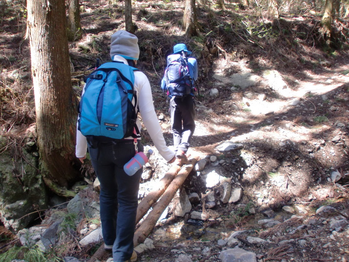 鳴神山