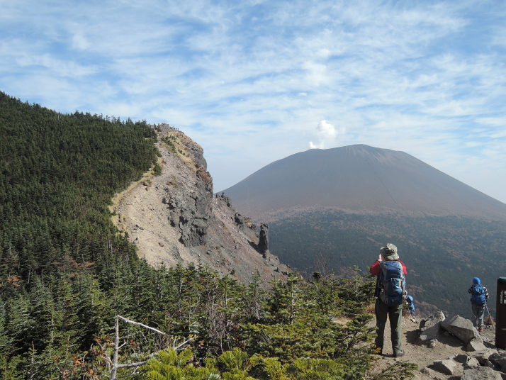 黒斑山