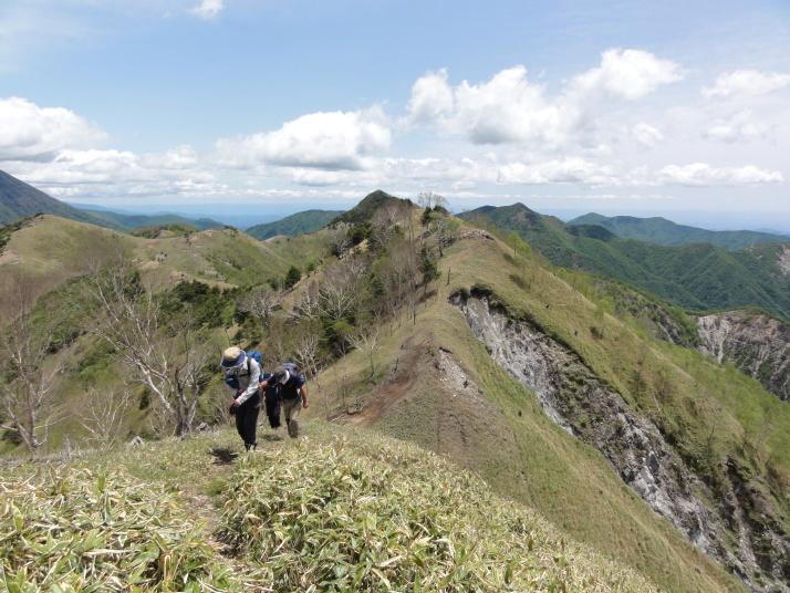 社山