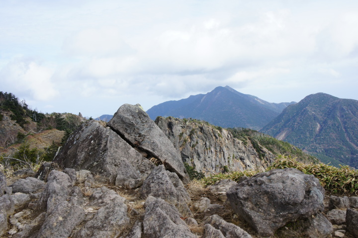 太郎山