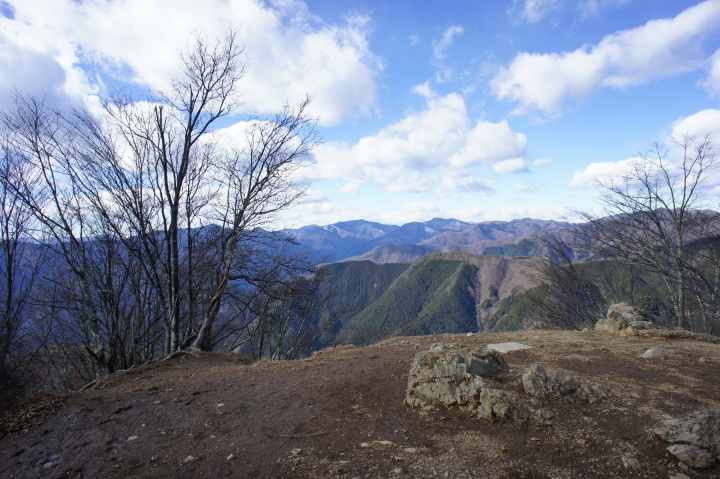 川苔山