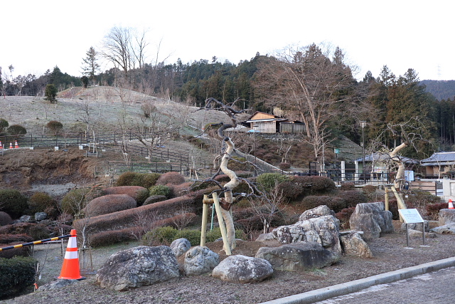 日の出山